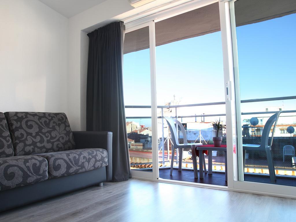 Apartaments Atzavara Calella Værelse billede