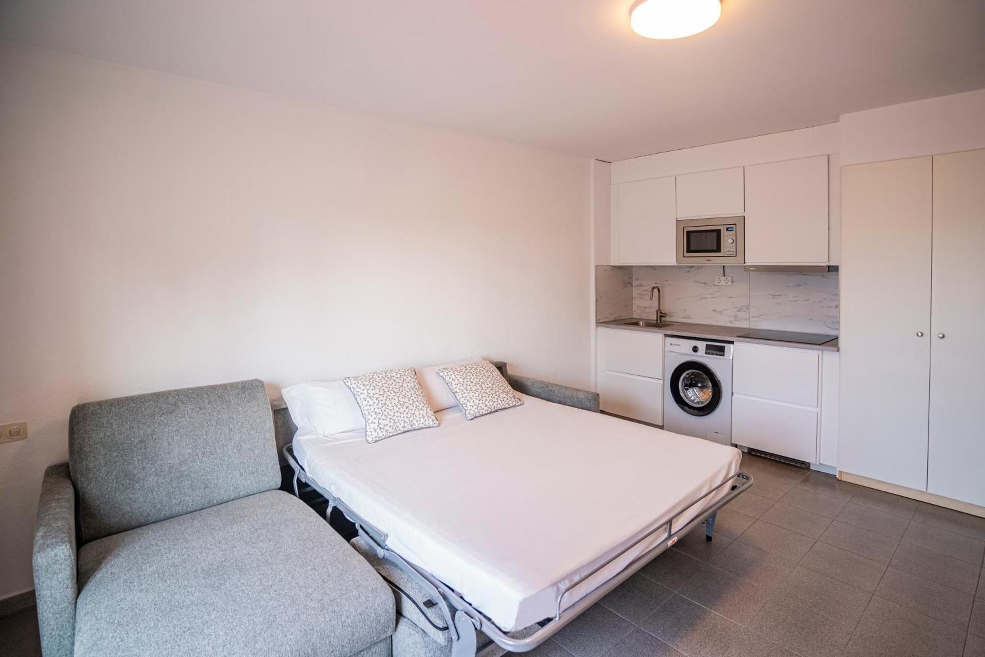 Apartaments Atzavara Calella Værelse billede