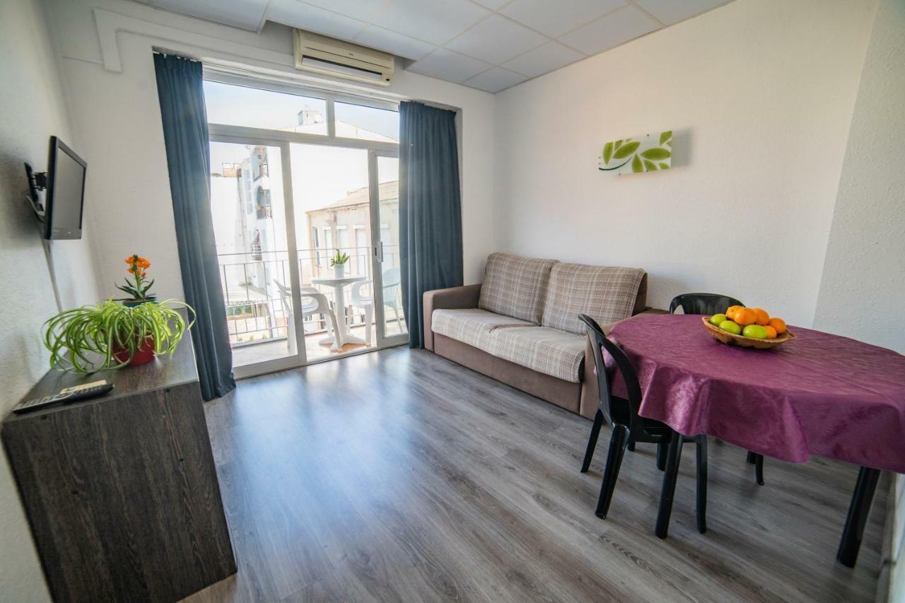 Apartaments Atzavara Calella Eksteriør billede